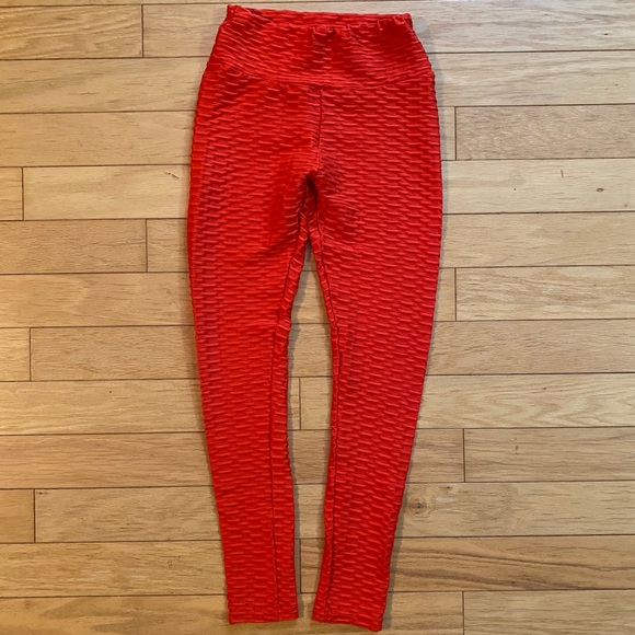 High-waisted leggings with ruching in the back - Picture 2 of 6